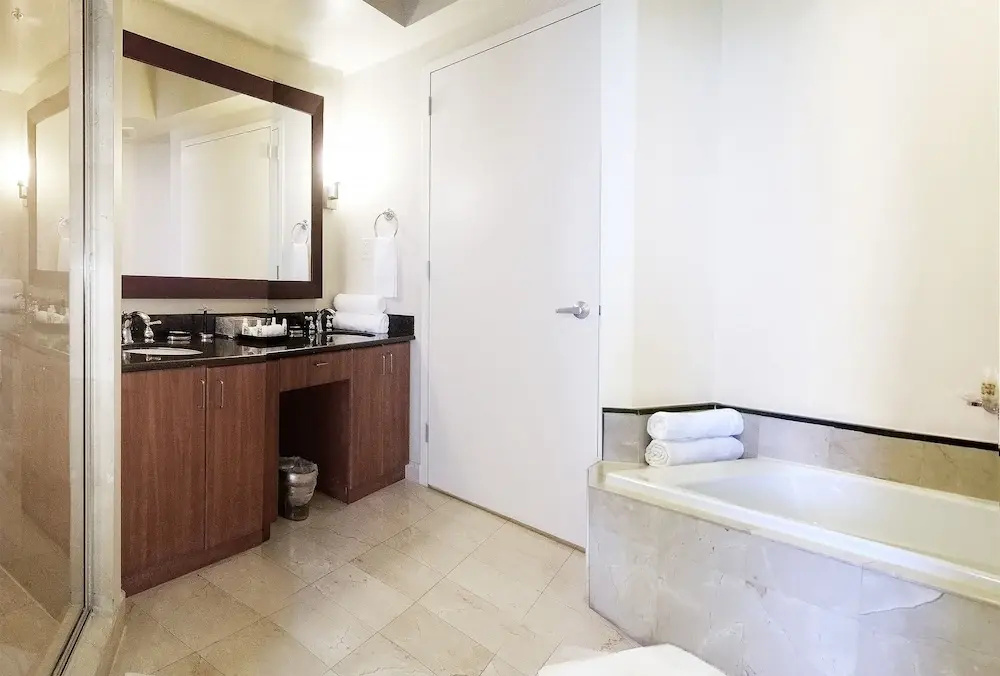 Private Ocean Condos at Trump Sunny Isles - Chambres