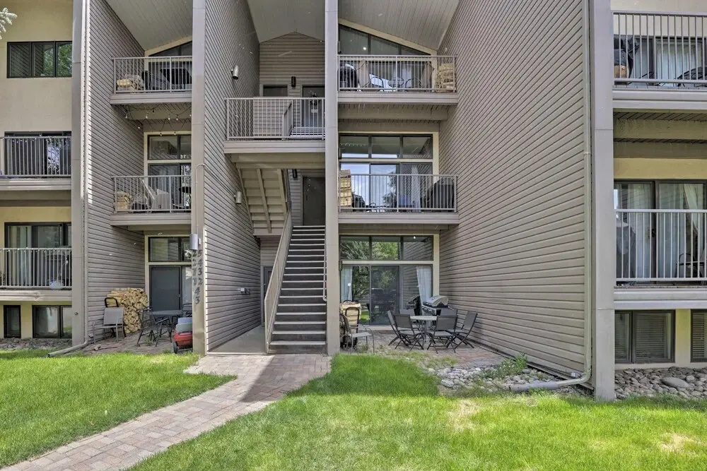 Newly Upgraded Avon Condo w/ Pool & Hot Tub Access