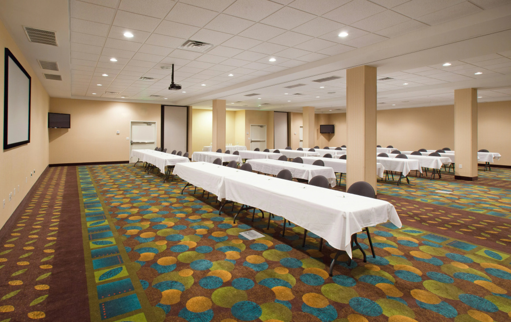 Holiday Inn Lincoln Southwest by IHG - Général