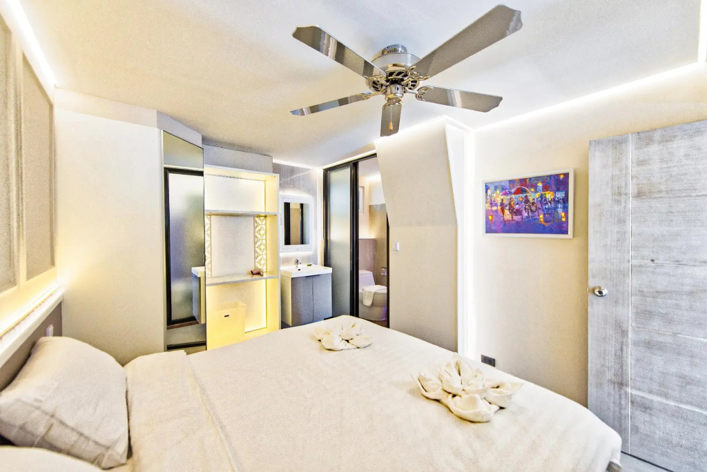 Standard Family room