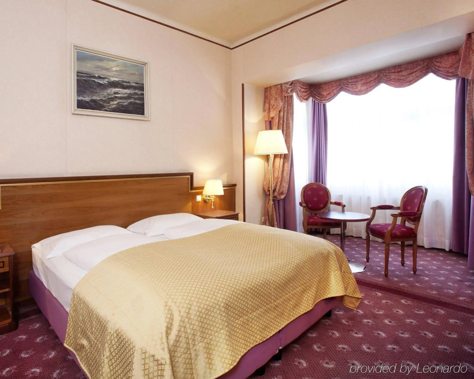 Best Western Hotel Neue Post — фото