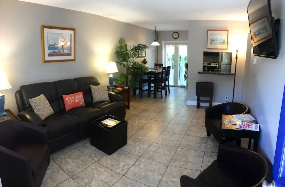 The Tropical Oasis Condos - Général