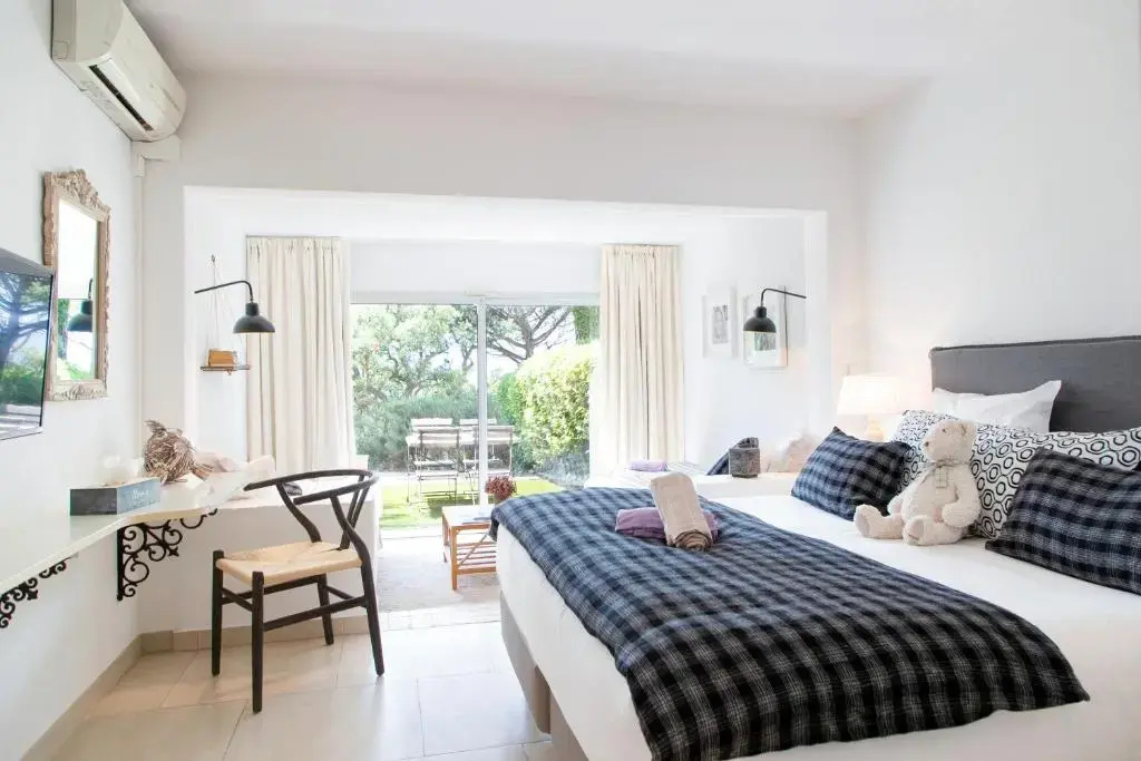Standard Quadruple room