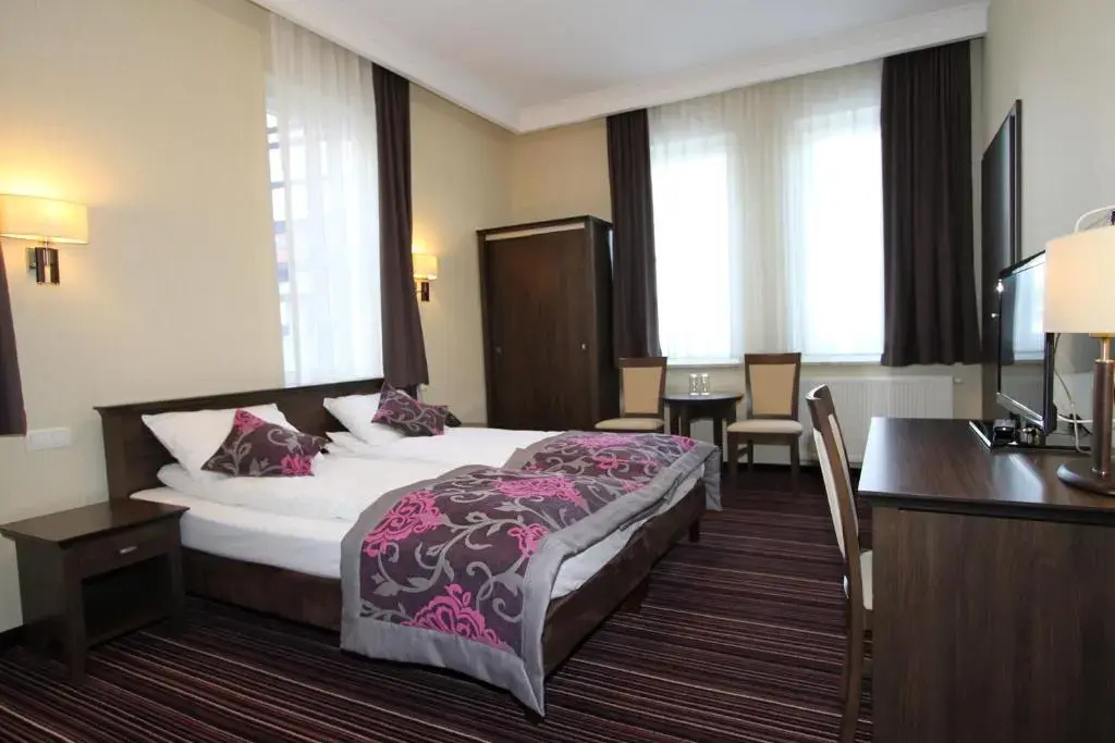 Comfort room