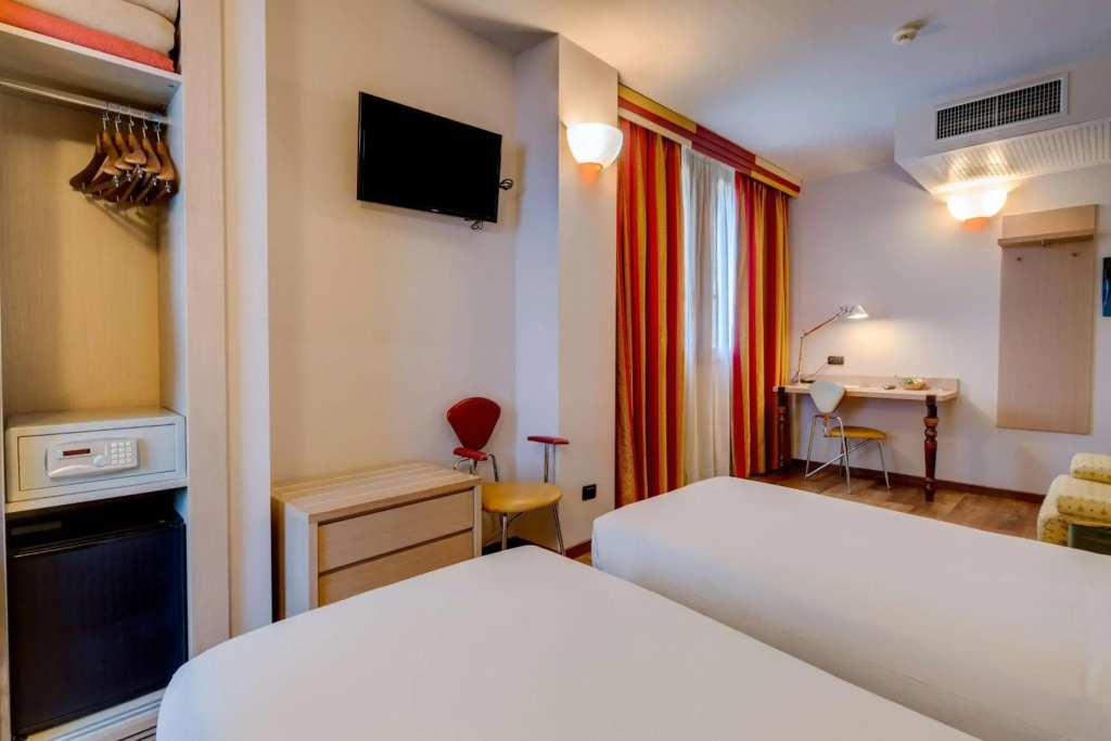 Art & Hotel - Général