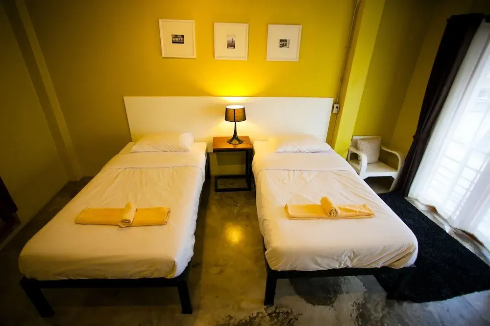 Standard Double room (full double bed)