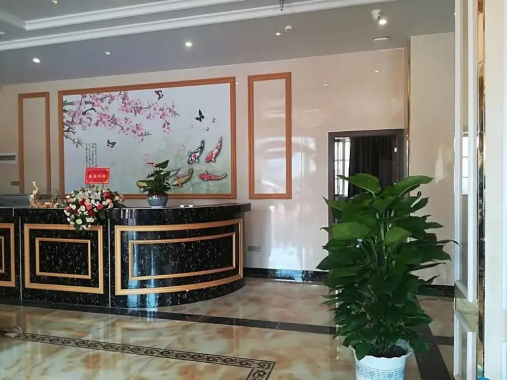 Lobby & Reception