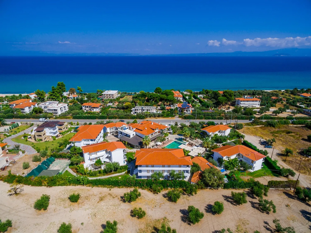 Beach & Waterfront