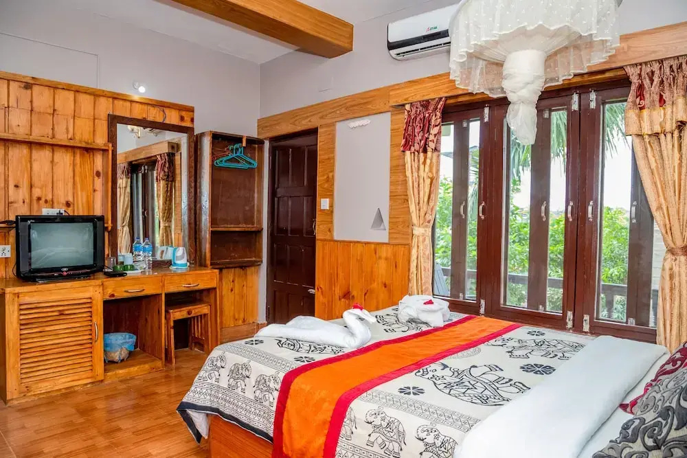 Standard Double room with garden view (full double bed)