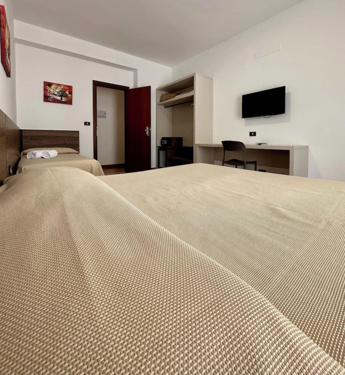 Standard Triple room with balcony and with pool view