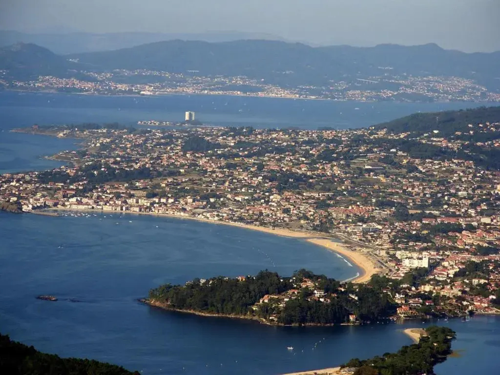 Beach & Waterfront