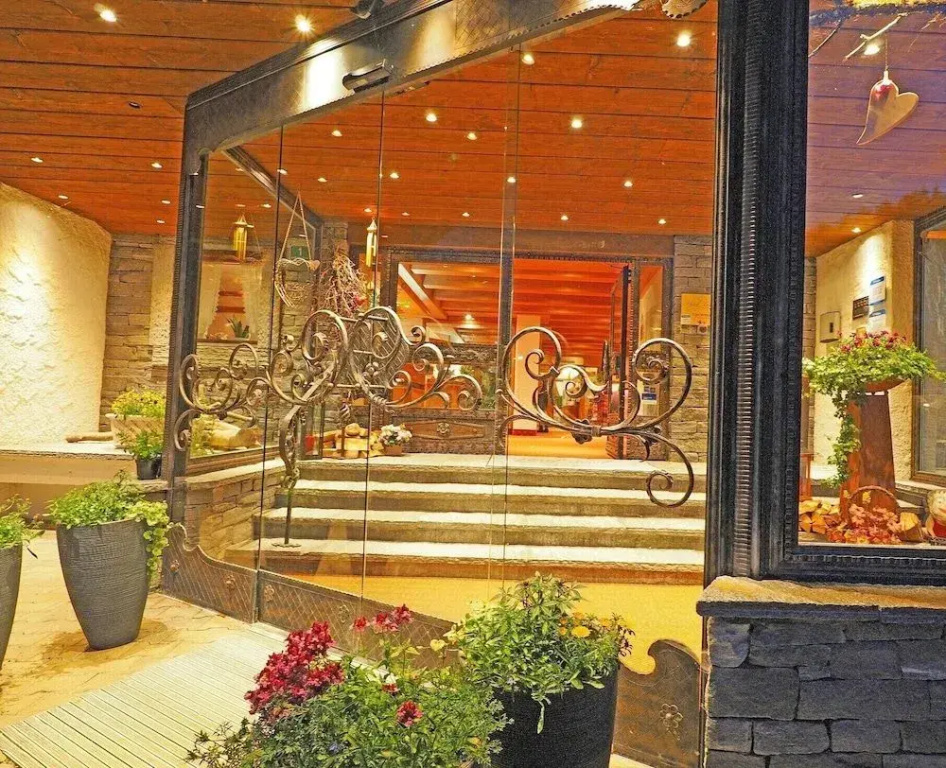 Hotel Tyrol