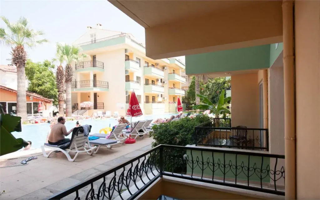 Balcony & Terrace