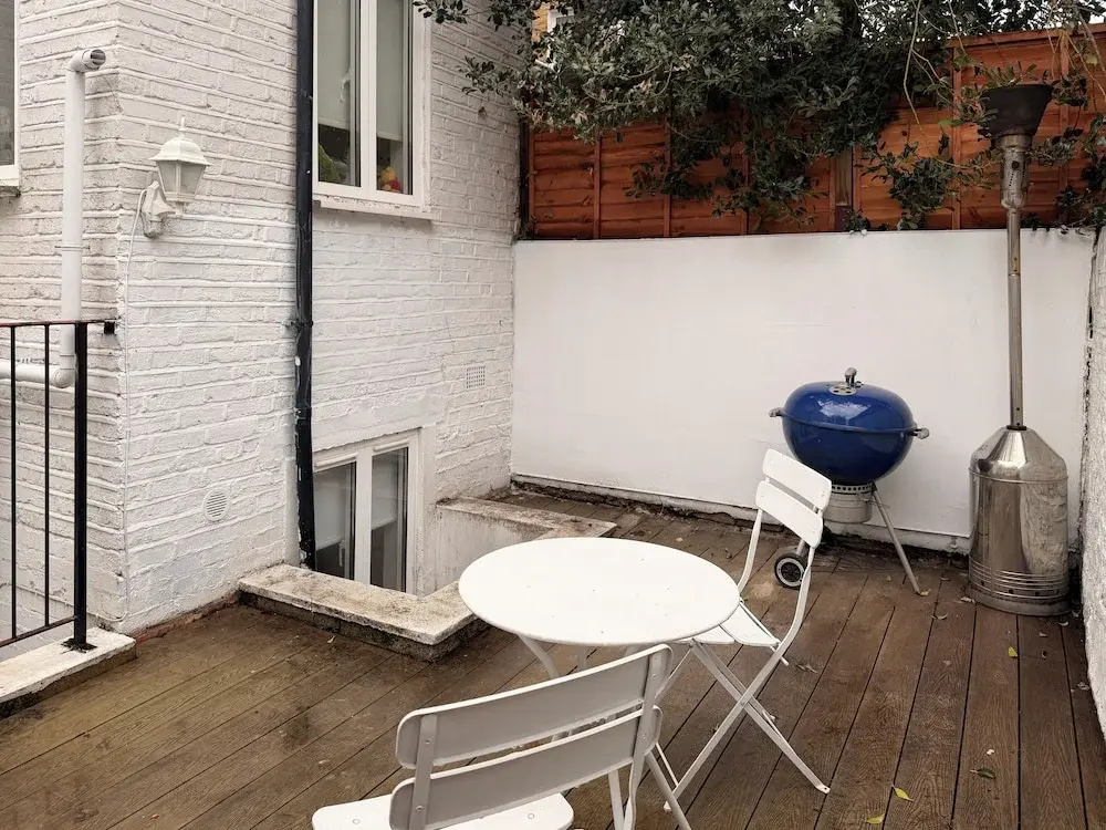 The Fulham Patio Apartment