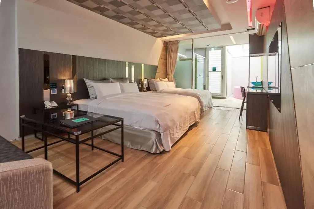 Standard Quadruple room