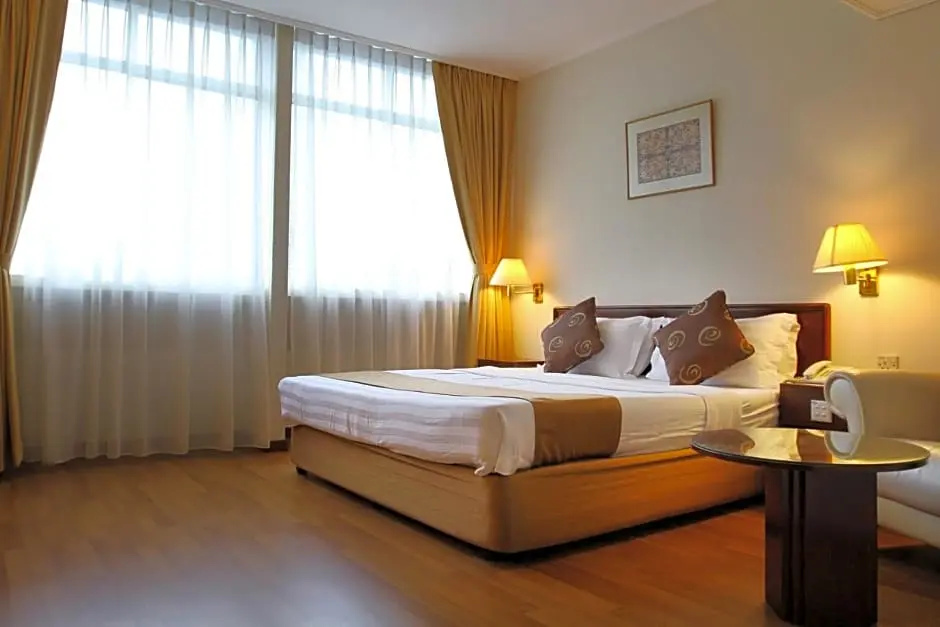 Telang Usan Hotel - Chambres