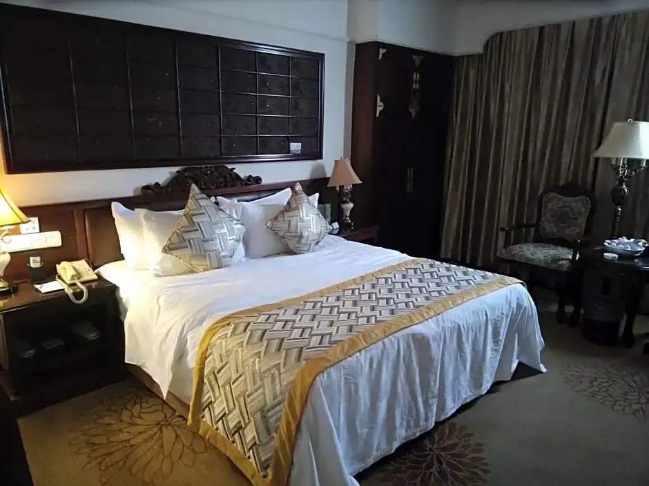 Jindu Crown Hotel - Chambres