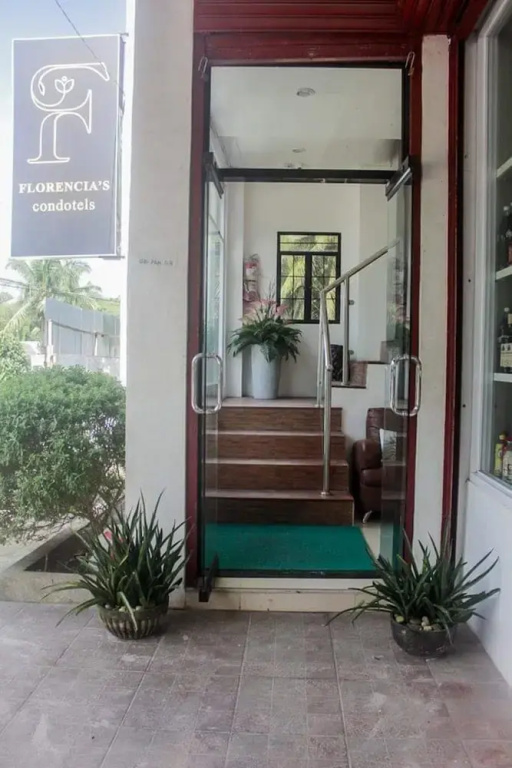 Florencia's Pension House