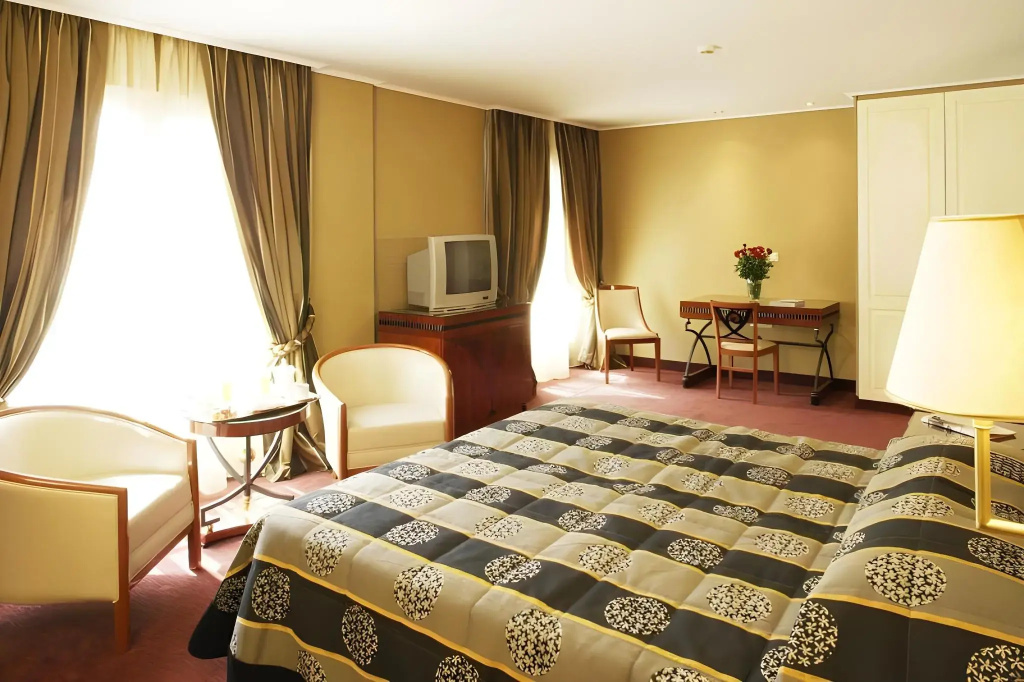 Piraeus Theoxenia Hotel - фото 30