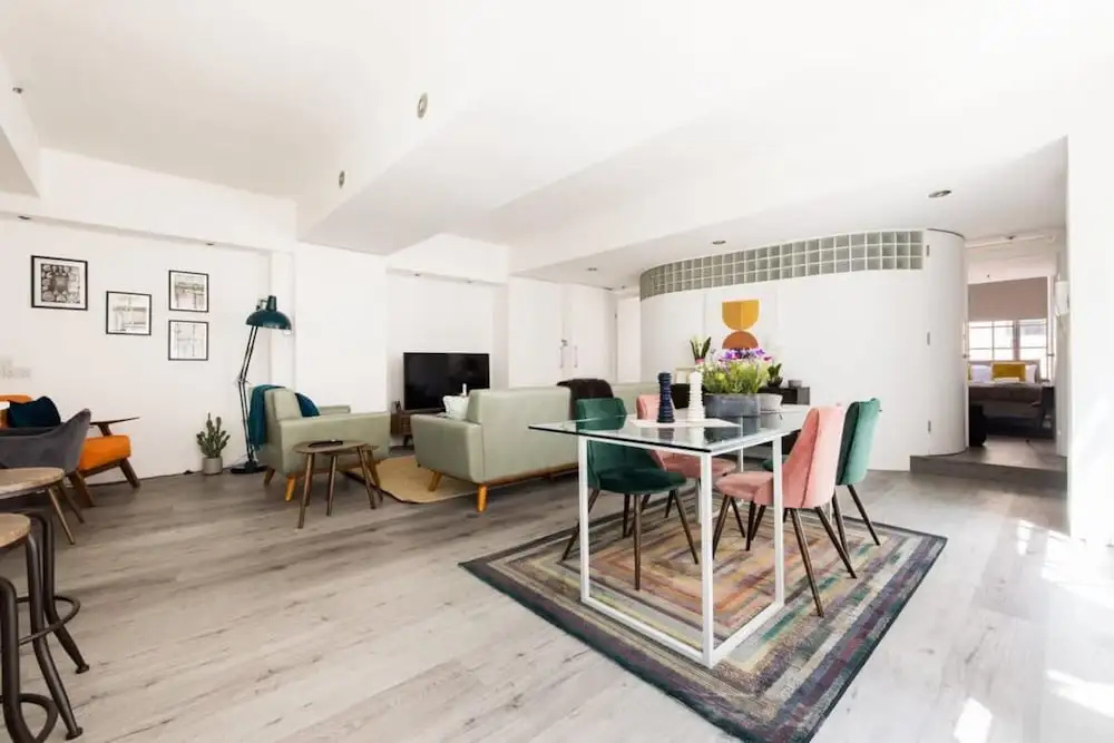 Soho Warehouse Loft With Concierge Lift