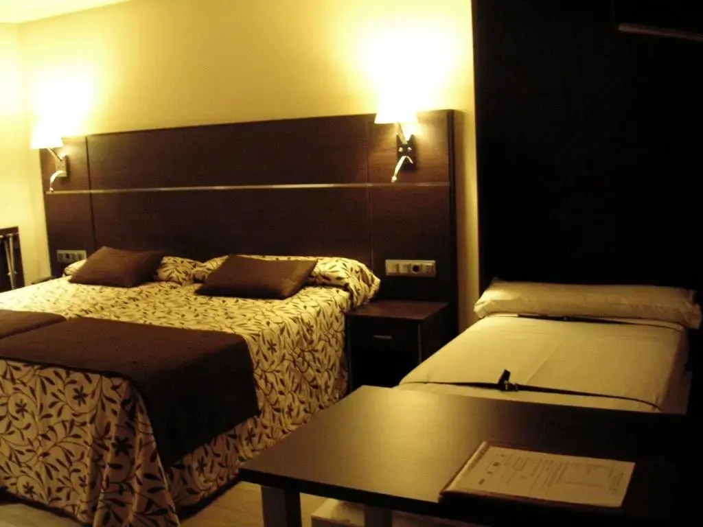 Hotel Francisco II - Chambres