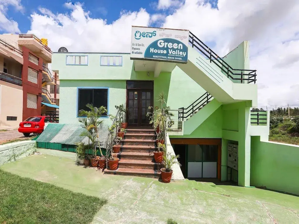The Green House Valley By OYO Rooms