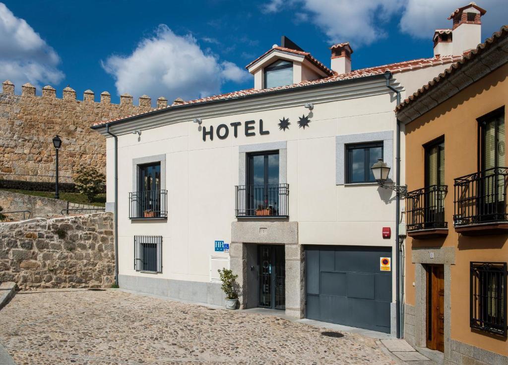 Hotel Puerta De La Santa by null