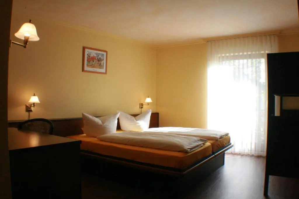 Hotel Rebstock - Chambres