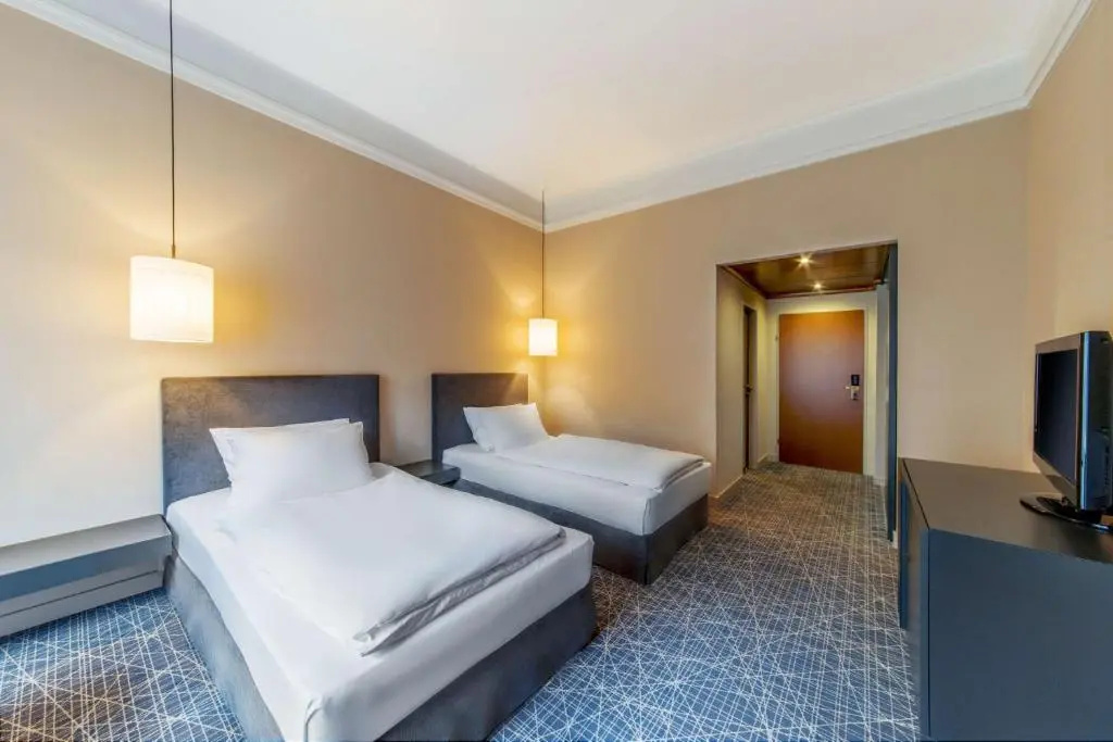 Superior Double room (full double bed)