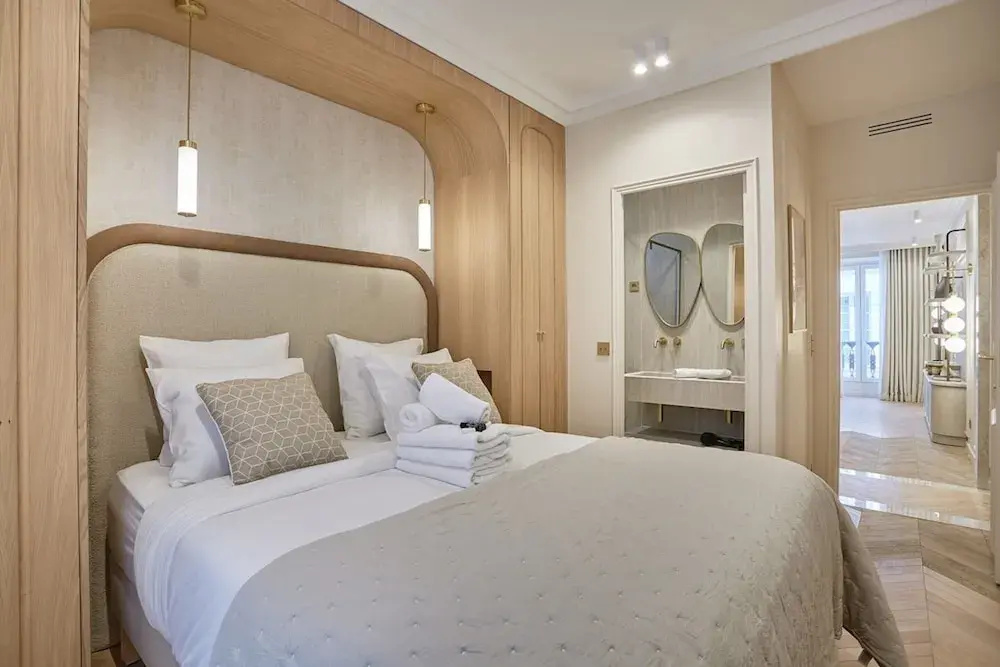 Apartment in the Marais With Air-conditioned — фото