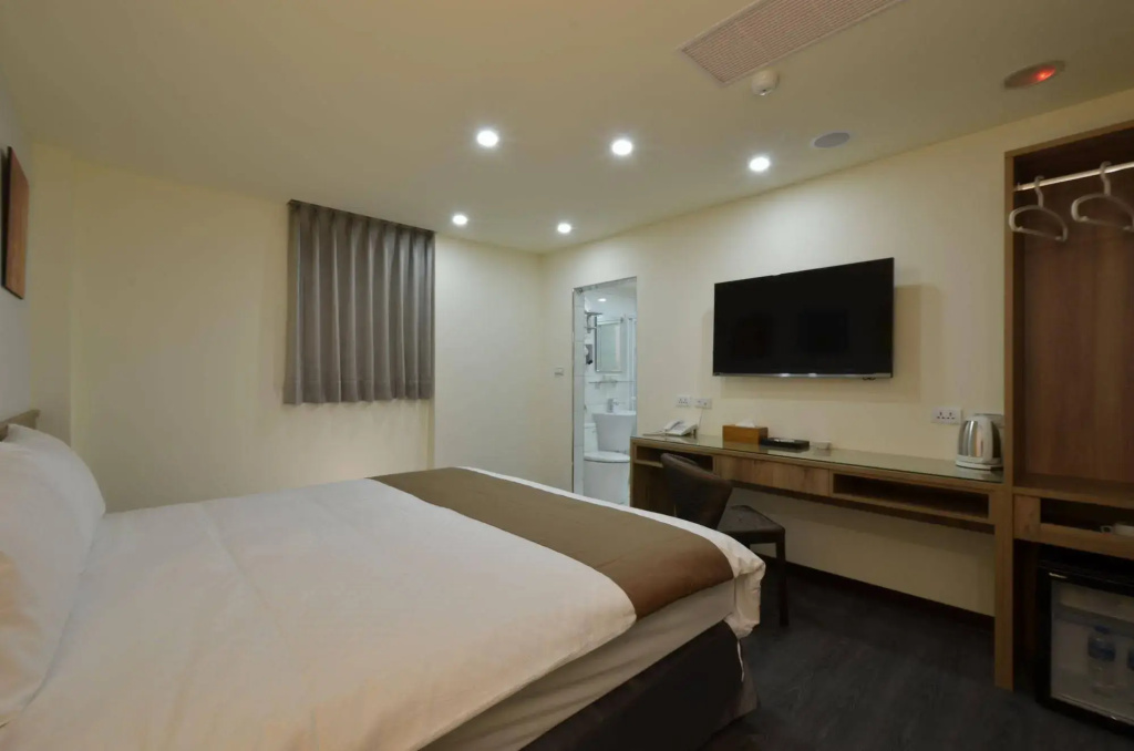Plus Hotel - Général
