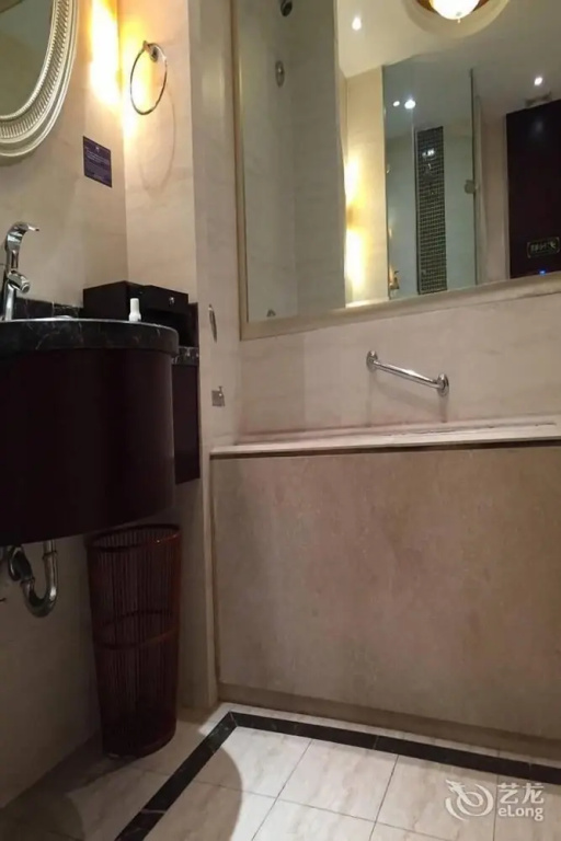 Blue Horizon International Hotel - Général