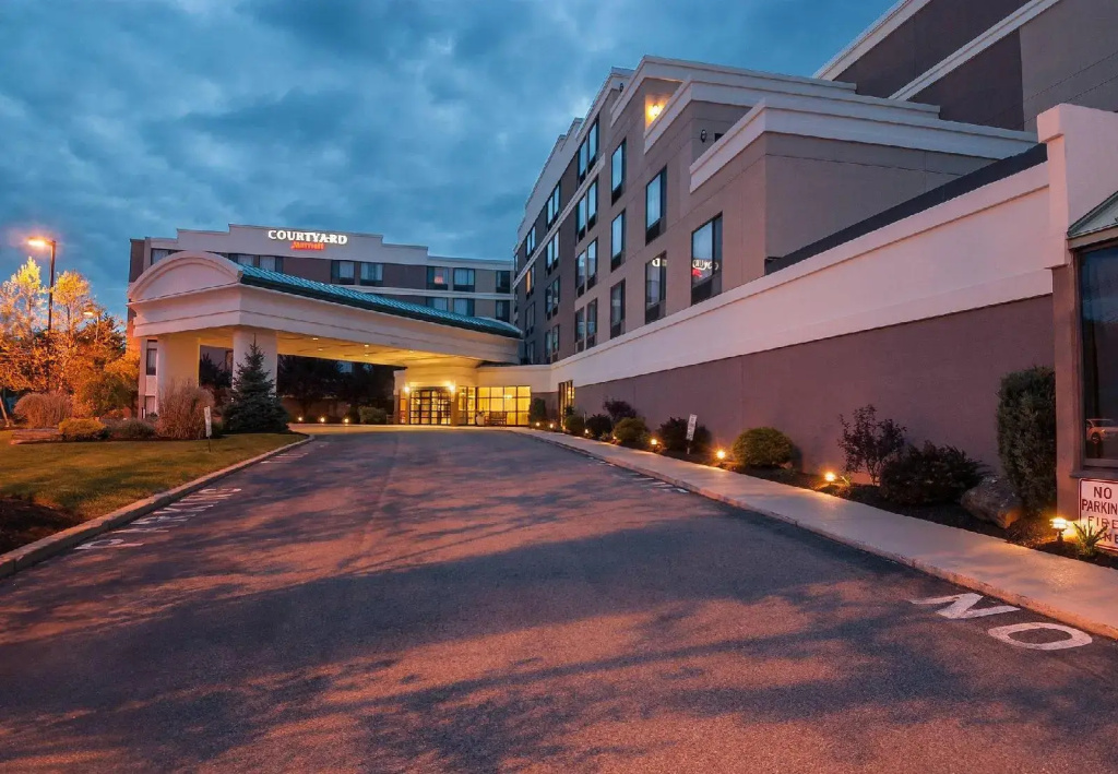 Courtyard by Marriott Boston Marlborough