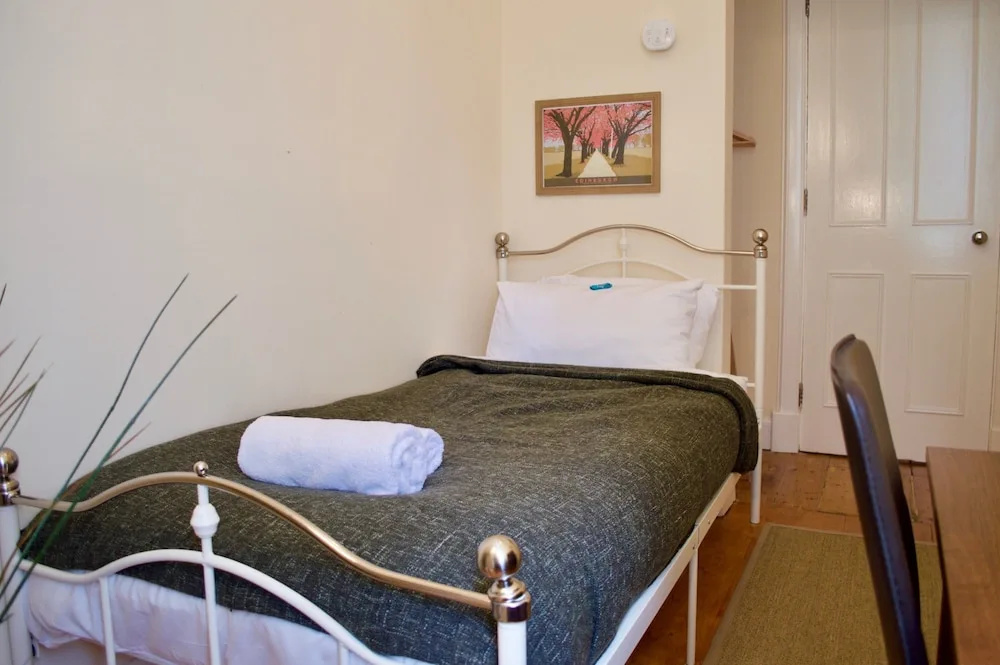 2 Bedroom In Old Town