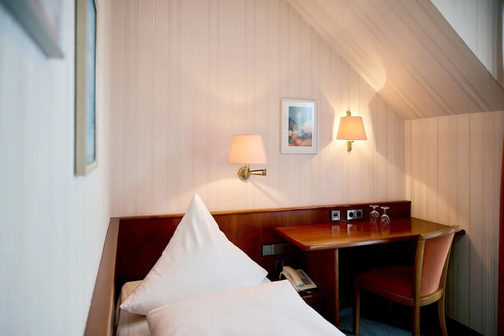 Hotel Zum Schiff - Chambres