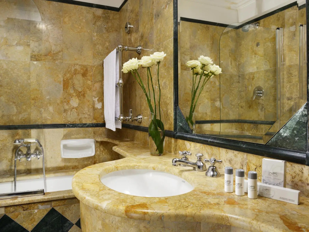 Savoy Hotel - Chambres