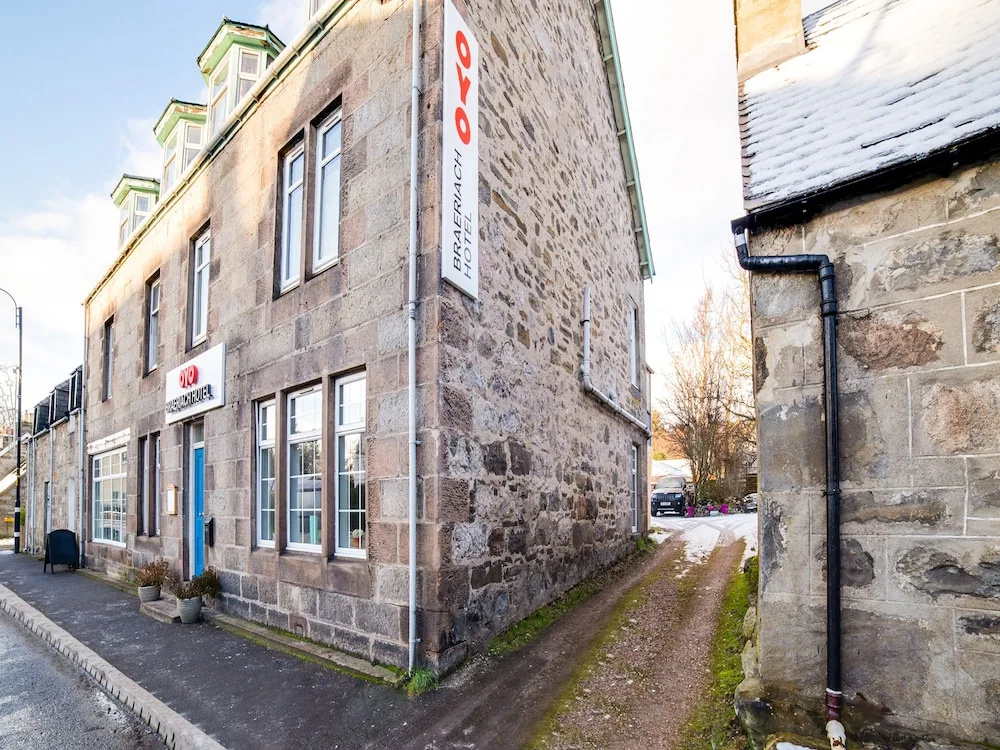 OYO Braeriach Hotel, Highlands Scotland