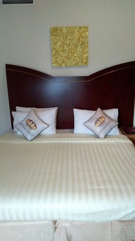 Royal Crown Hotel & Suites - Chambres