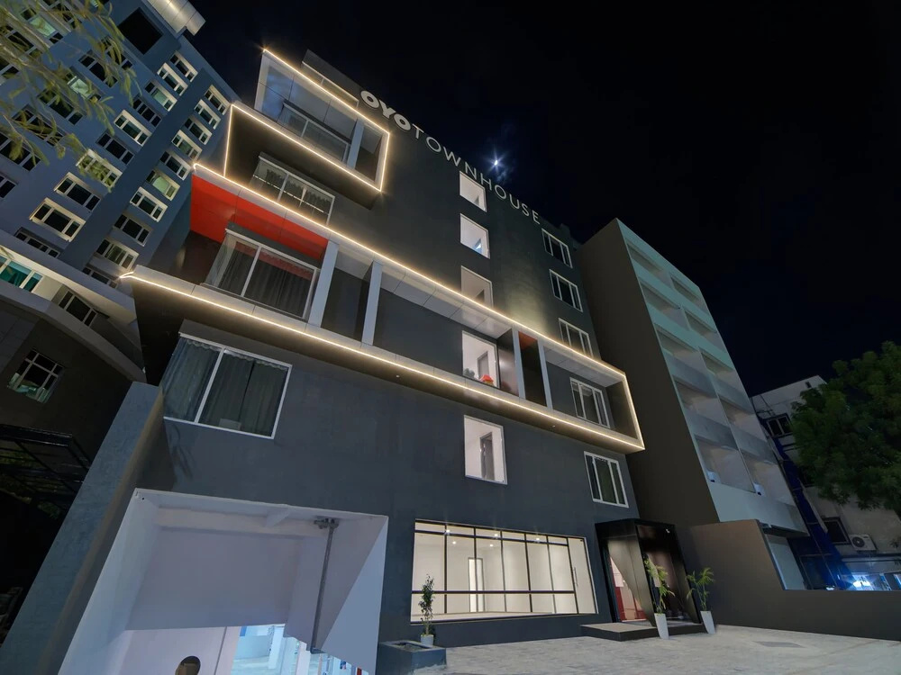 OYO Townhouse 777 - A3 empire
