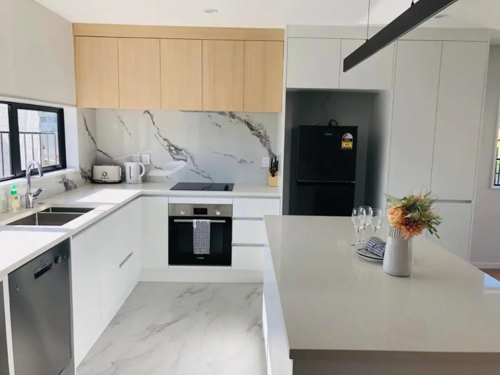 Modern & Luxurious Home 2 - фото 15