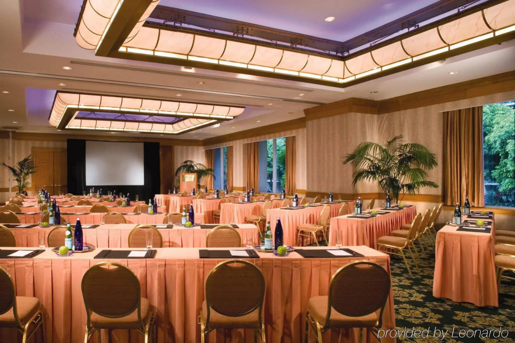 Omni Los Angeles Hotel at California Plaza - Général