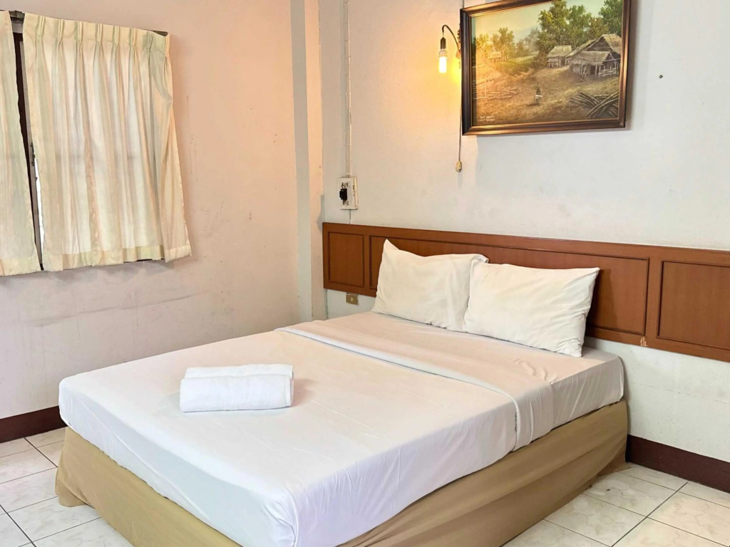 Hotel O Top North Guesthouse — 2