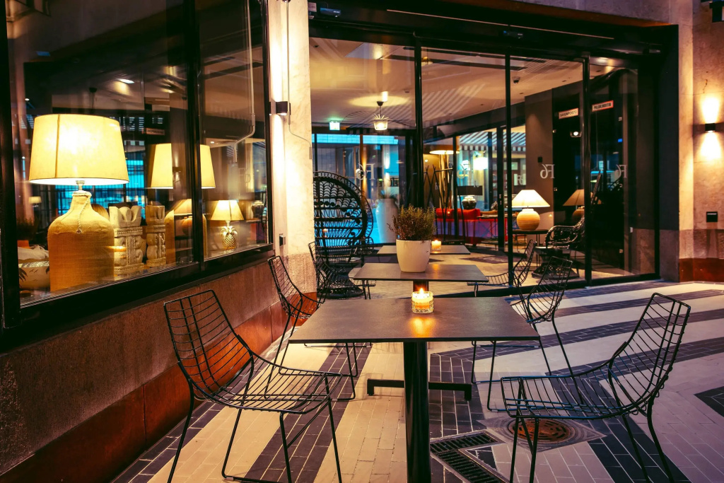 Hotel F6 - Général