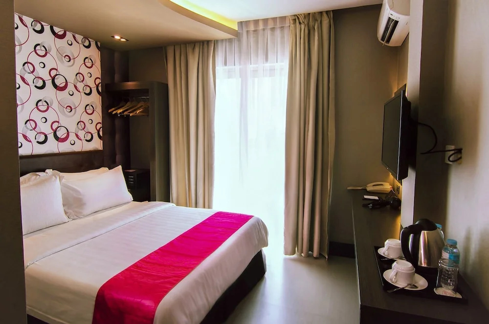 Eloisa Royal Suites - Chambres