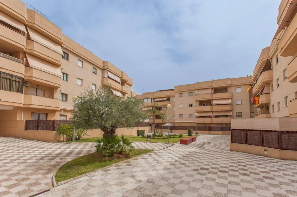 Apartamentos Jardines del Tempul II