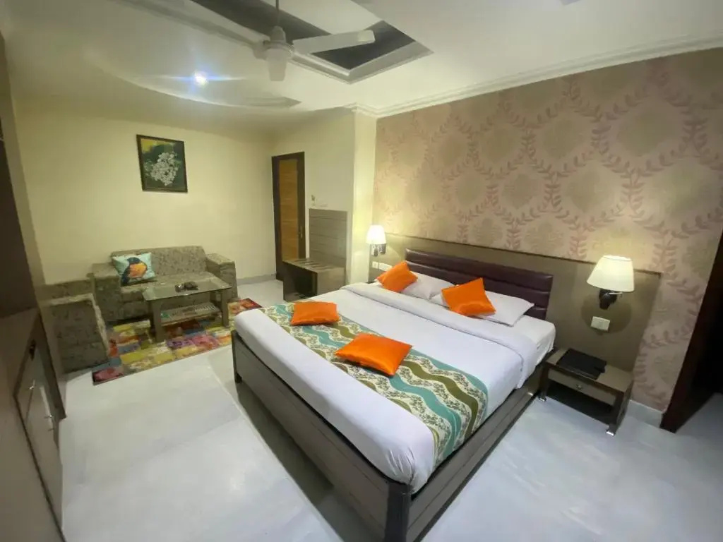 guest_rooms