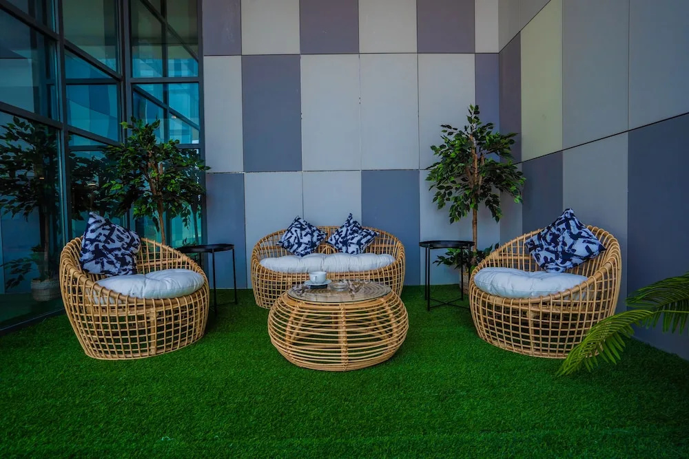 Nasma Luxury Stays - Al Raha Lofts 2