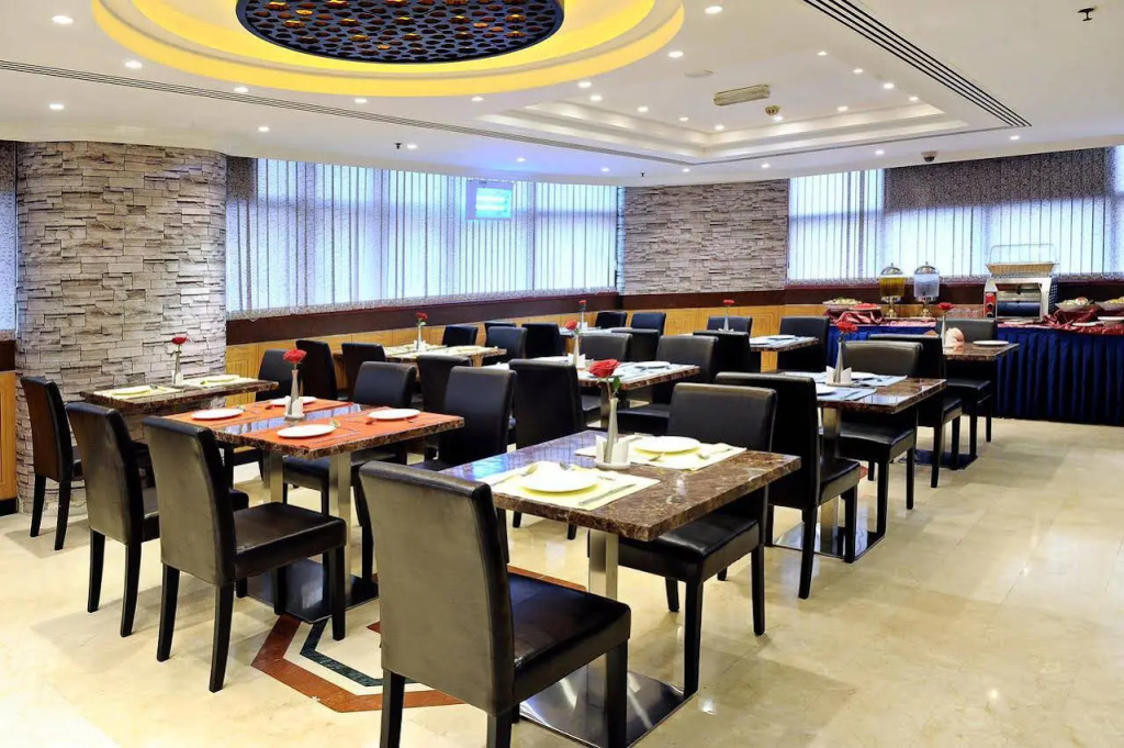 Signature Inn Deira - Free Parking 19