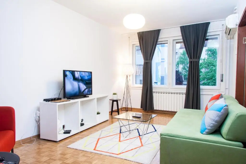 2 Bedrooms Apartment with balcony