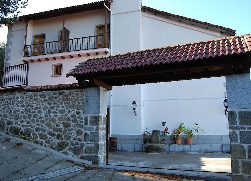 Hotel Cinco Castaños